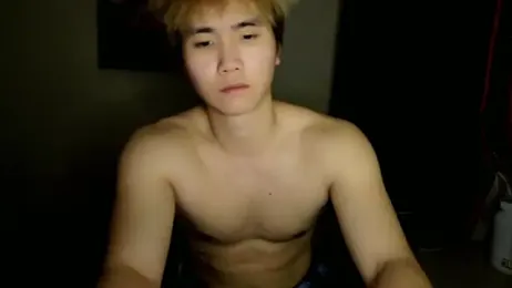 Juhone — Stripchat recorded stream image, 16.04.2026 13:30