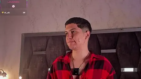 Brat_ — Stripchat recorded stream screenshot (16 Apr 2026)