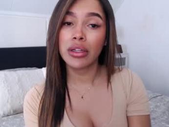 diione — Chaturbate recorded stream image, 16.04.2026 16:10