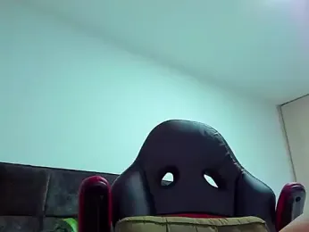 Alexander_Martines — Stripchat recorded stream image, 16.04.2026 23:10