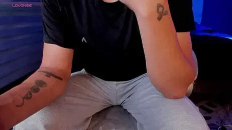 LiamDeep — Stripchat recorded stream image, 16.04.2026 20:10