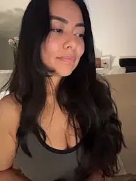 PetitLumiere — Stripchat recorded stream image, 17.04.2026 01:50