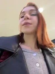 RosieSecret — Stripchat recorded stream image, 17.04.2026 08:00