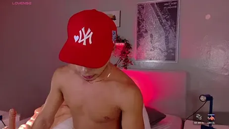 Ken-boy_ — Stripchat recorded stream image, 17.04.2026 14:20