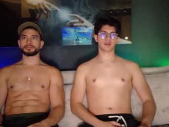 crhistian1_ — Chaturbate recorded stream screenshot (17 Apr 2026)