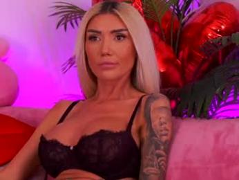 therealfallingangel — Chaturbate recorded stream image, 17.04.2026 18:10