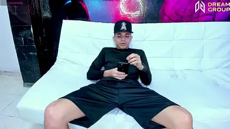 AmazingPartys — Stripchat recorded stream screenshot (18 Apr 2026)