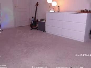 petitebrat — Chaturbate recorded stream image, 18.04.2026 02:10