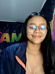 SofieLove_01 — Stripchat recorded stream image, 18.04.2026 07:00