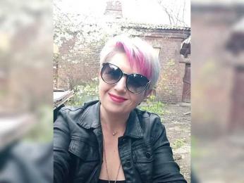 ___---___ — Bongacams recorded stream screenshot (18 Apr 2026)