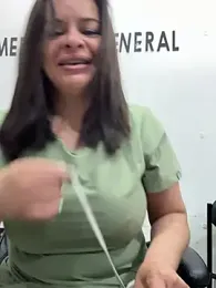 Dr_Nathalia_28 — Stripchat recorded stream screenshot (18 Apr 2026)