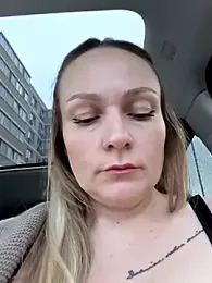 Bondgirl_013 — Stripchat recorded stream image, 18.04.2026 15:20
