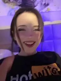 Melissa_cum — Stripchat recorded stream image, 18.04.2026 20:50