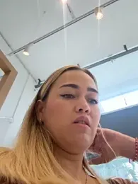 Danielavegax — Stripchat recorded stream image, 18.04.2026 15:30