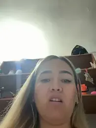 Danielavegax — Stripchat recorded stream image, 18.04.2026 15:30