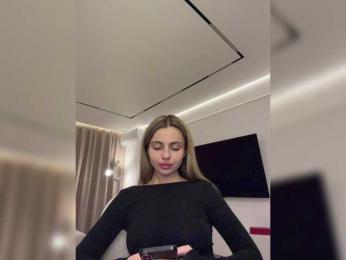 Nataliecroys — Bongacams recorded stream image, 18.04.2026 23:10