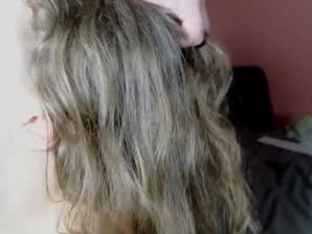 katusha008 — Chaturbate recorded stream image, 19.04.2026 01:20