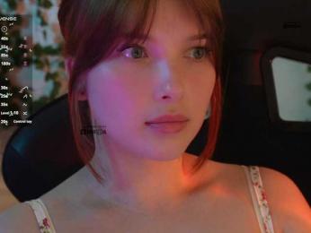 _Q_ — Bongacams recorded stream image, 19.04.2026 20:30