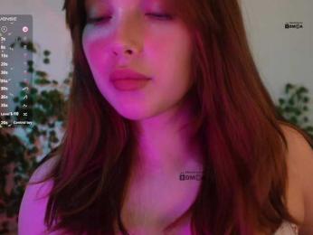 _Q_ — Bongacams recorded stream image, 19.04.2026 20:30