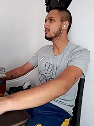 mosmar_20 — Stripchat recorded stream image, 20.04.2026 19:10