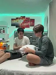 Alex_and_Fabian — Stripchat recorded stream image, 21.04.2026 03:40