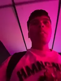 Logan_smith1 — Stripchat recorded stream image, 21.04.2026 14:50