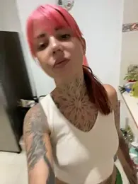 Izy_cute_ — Stripchat recorded stream image, 22.04.2026 01:10