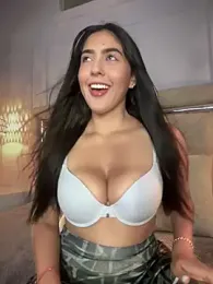 Sofia_Collins- — Stripchat recorded stream image, 08.03.2025 21:00