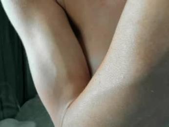 _mito_69 — Chaturbate recorded stream image, 22.04.2026 00:40