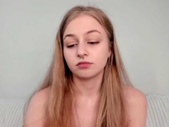 MiaMeowa — Bongacams recorded stream image, 22.04.2026 08:40