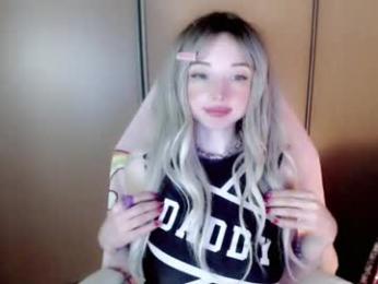 oh_pichuu — Chaturbate recorded stream image, 22.04.2026 15:20