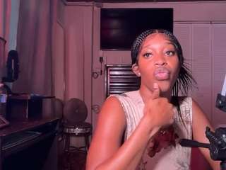 iluvsaffire-bleu — Camsoda recorded stream image, 22.04.2026 16:30