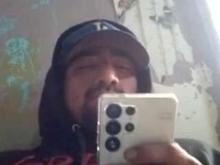 elmonstro690 — Camsoda recorded stream image, 23.04.2026 14:00