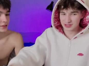 drinklinov — Chaturbate recorded stream image, 23.04.2026 21:30