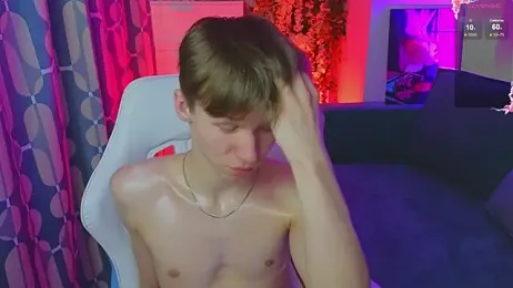 cuMte_boy — Stripchat recorded stream image, 24.04.2026 01:20