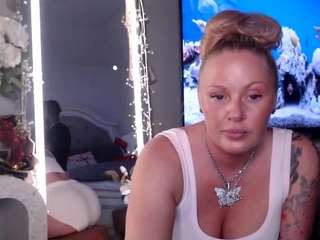 mshunnybunnyy — Camsoda recorded stream image, 24.04.2026 02:20
