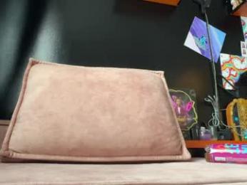 nloraaa — Chaturbate recorded stream image, 24.04.2026 09:30