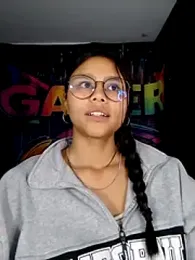 SofieLove_01 — Stripchat recorded stream image, 25.04.2026 06:40