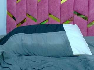 valentinarivas — Camsoda recorded stream image, 25.04.2026 13:40