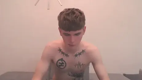 Fredd_Xanders — Stripchat recorded stream image, 25.04.2026 19:40