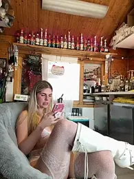 delicioussdixie — Stripchat recorded stream image, 25.04.2026 22:10