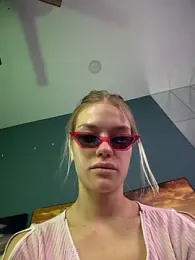 -Sexy_Barbie- — Stripchat recorded stream image, 26.04.2026 07:30