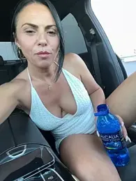 KimKelly13 — Stripchat recorded stream image, 26.04.2026 13:50