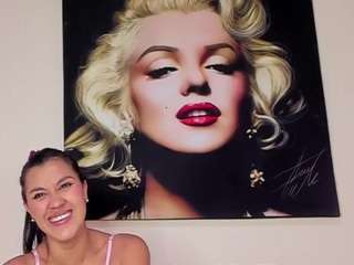 cloe-world1 — Camsoda recorded stream screenshot (09 Mar 2025)