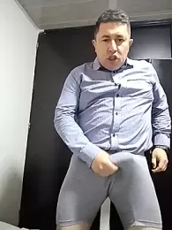 BigCristh79 — Stripchat recorded stream image, 27.04.2026 12:50