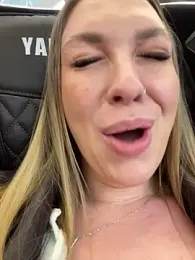 Sweet___Emily — Stripchat recorded stream image, 27.04.2026 15:10