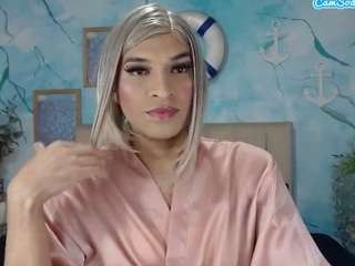 raphael-cams — Camsoda recorded stream image, 27.04.2026 18:10