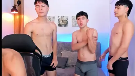 Sexiest_BoysW — Stripchat recorded stream image, 27.04.2026 20:10