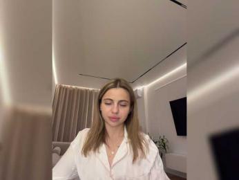 Nataliecroys — Bongacams recorded stream image, 27.04.2026 23:10