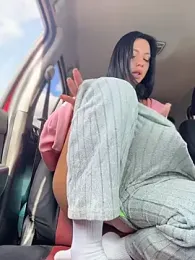 JulliaVegas — Stripchat recorded stream image, 28.04.2026 02:10